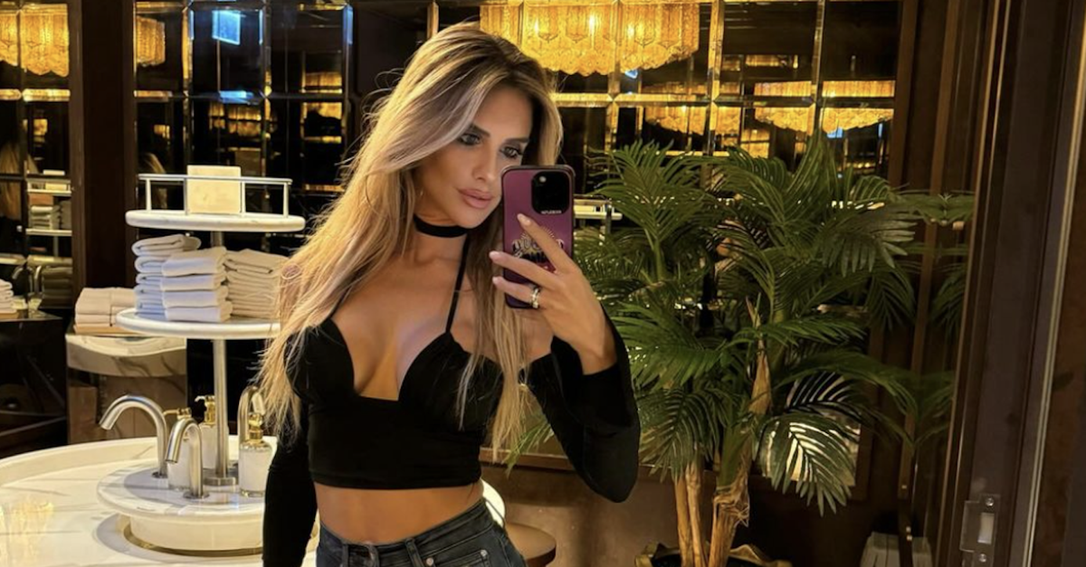 Michela Persico lascia senza fiato: look sexy e forme da urlo per lady Rugani