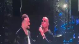 Edo De Laurentiis e Gigi D’Alessio scatenati: cantano ‘O surdato ‘nnammurato