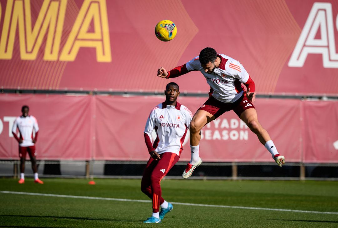 Roma, secondo allenamento dell’anno: Dovbyk torna in gruppo – FOTO GALLERY - immagine 60