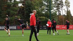 Allegri prepara la partita: a Milanello, insieme ai tifosi