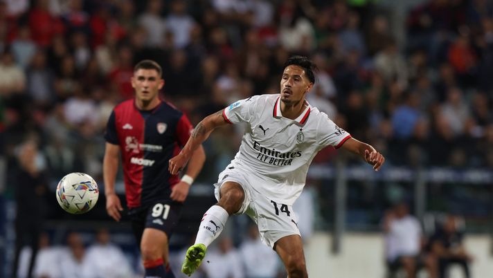 Tijjani Reijnders (centrocampista AC Milan), qui durante Cagliari-Milan 3-3 (Serie A 2024-2025) | News (Getty Images) Tijjani Reijnders AC Milan Cagliari-Milan 3-3 Serie A 2024-2025
