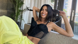 Federica Nargi incanta i fan dal divano di casa: forme da urlo per lady Matri