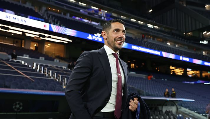 MADRID, SPAIN - NOVEMBER 05: Geoffrey Moncada of AC Milan attends before the UEFA Champions League 2024/25 League Phase MD4 match between Real Madrid C.F. and AC Milan at Estadio Santiago Bernabeu on November 05, 2024 in Madrid, Spain. (Photo by Claudio Villa/AC Milan via Getty Images)  MilanNews.it, Moncada: “I nuovi profili già li conosciamo, ma per giugno” - immagine 1