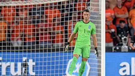EINDHOVEN, NETHERLANDS - SEPTEMBER 7: goalkeeper Odysseas Vlachodimos of Greece controlls the ball during the UEFA EURO 2024 European Qualifiers match between Netherlands and Greece at the Philips Stadion on September 7, 2023 in Eindhoven, Netherlands (Photo by Rene Nijhuis/BSR Agency/Getty Images)