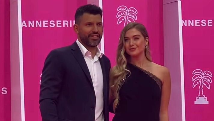 Scoop di Mitre, Kun Agüero e Sofia Calzetti si separano: “Lui l’ha tradita con un’influencer” Scoop di Mitre, Kun Agüero e Sofia Calzetti si separano: “Lui l’ha tradita con un’influencer” - immagine 1