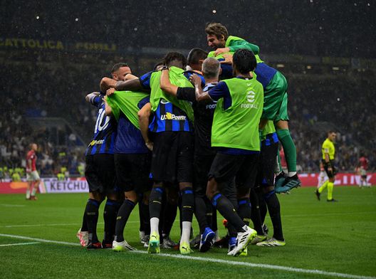 Getty Images Inter, è la vittoria di Inzaghi. Portato in trionfo negli spogliatoi, poi la chiamata di Zhang- immagine 2