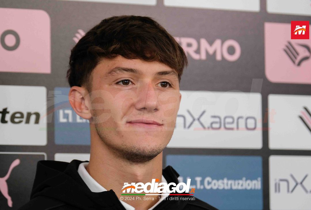 FOTO PALERMO, la presentazione di Patryk Peda in conferenza (Gallery) - immagine 6