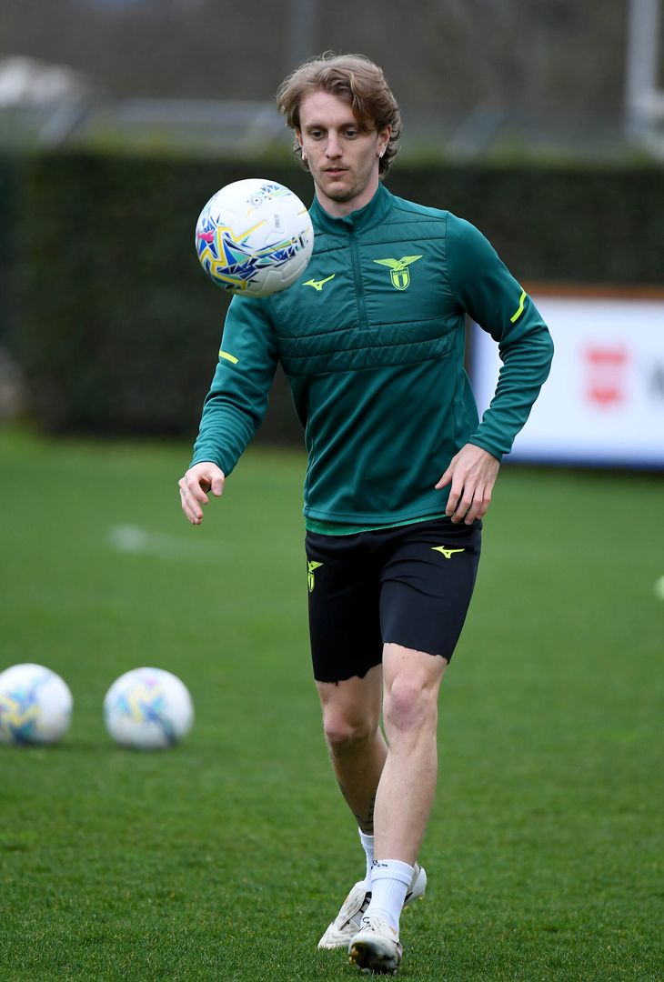 Lazio, dopo la Juve il ritiro a Coverciano: le immagini dell’allenamento – GALLERY - immagine 20