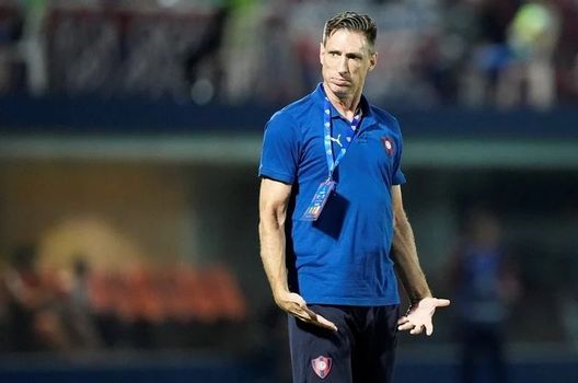 Tifosi Cerro Porteño invadono il campo e causano licenziamento del tecnico…- immagine 4