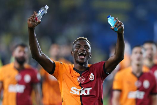 Osimhen, attaccante del Galatasaray di proprietà del Napoli (Photo by Ahmad Mora/Getty Images) Osimhen, attaccante del Galatasaray di proprietà del Napoli