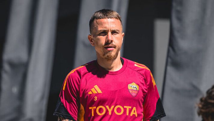 ROME, ITALY - MAY 02: AS Roma player Angelino during a training session at Centro Sportivo Fulvio Bernardini on May 02, 2026 in Rome, Italy. (Photo by Luciano Rossi/AS Roma via Getty Images) NEWS – Angelino, Mancini, KDB, Miretti, Kalulu, Gila, Odgaard, Pellegrino, Orsolini e Stankovic: le novità - immagine 1