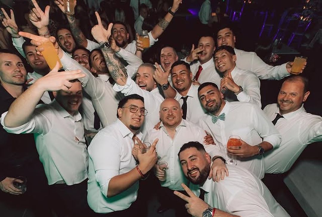 Olivera show, musica e passi di danza alla festa della sorella – LA FOTOGALLERY - immagine 3