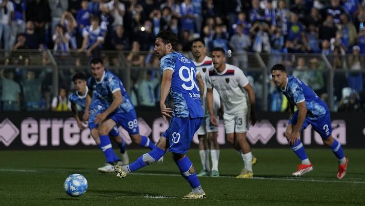 KO del Venezia contro lo Spezia, il Como torna in Serie A dopo 21 anni - immagine 1