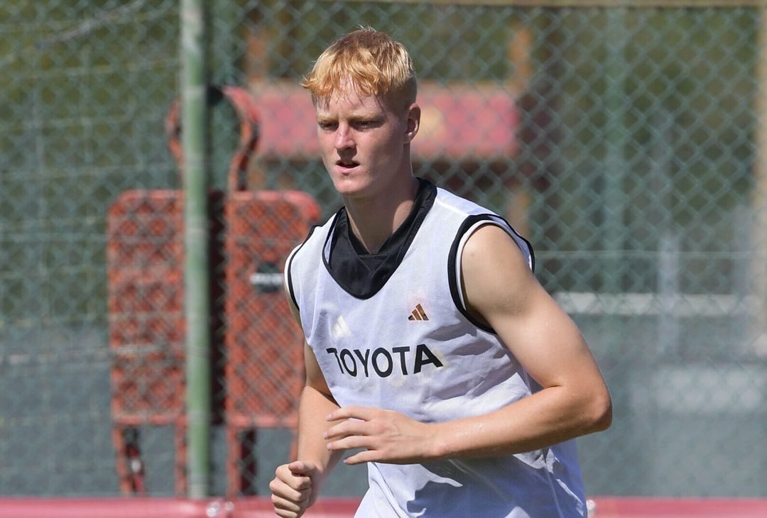 Roma, allenamento di Ferragosto a Trigoria. C’è Dybala – FOTO GALLERY - immagine 18