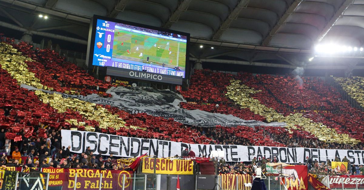 Dal Grande Fratello Al Derby Di Roma Tavassi Fa Infuriare I Tifosi Giallorossi E Poi Si Scusa