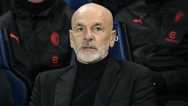 Stefano Pioli (allenatore AC Milan), qui durante Atalanta-Milan 3-2 (Serie A 2023-2024) | News (Getty Images) Stefano Pioli AC Milan Atalanta-Milan 3-2 Serie A 2023-2024