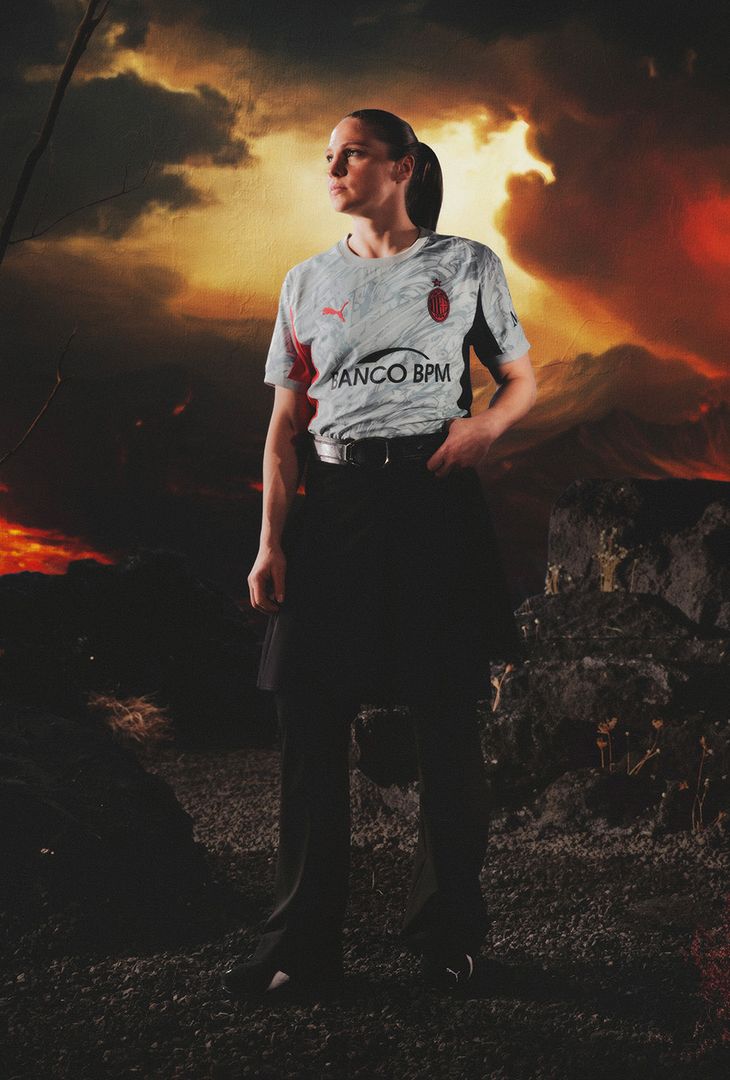 Nuova prima maglia AC Milan 2025-2026 PUMA (Fonte Milan)