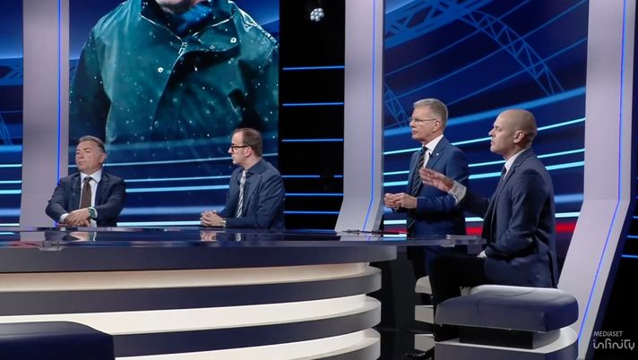 Mauro attacca: “Fate le vittime a +8”. Biasin replica, incredibile l’intervento di Zapelloni Mauro attacca: “Fate le vittime a +8”. Biasin replica, incredibile l’intervento di Zapelloni - immagine 1