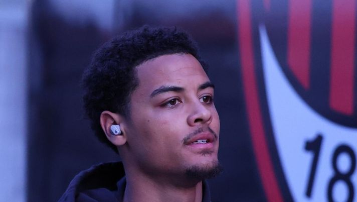 Napoli-Milan, De Winter contro Hojlund bis. Pericoli per la difesa rossonera