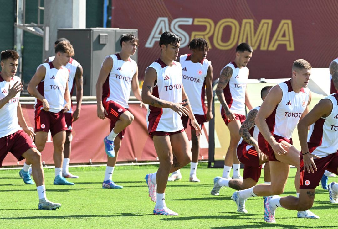 Roma, ripresa in vista dell’Empoli: presente Dybala – FOTO GALLERY - immagine 27