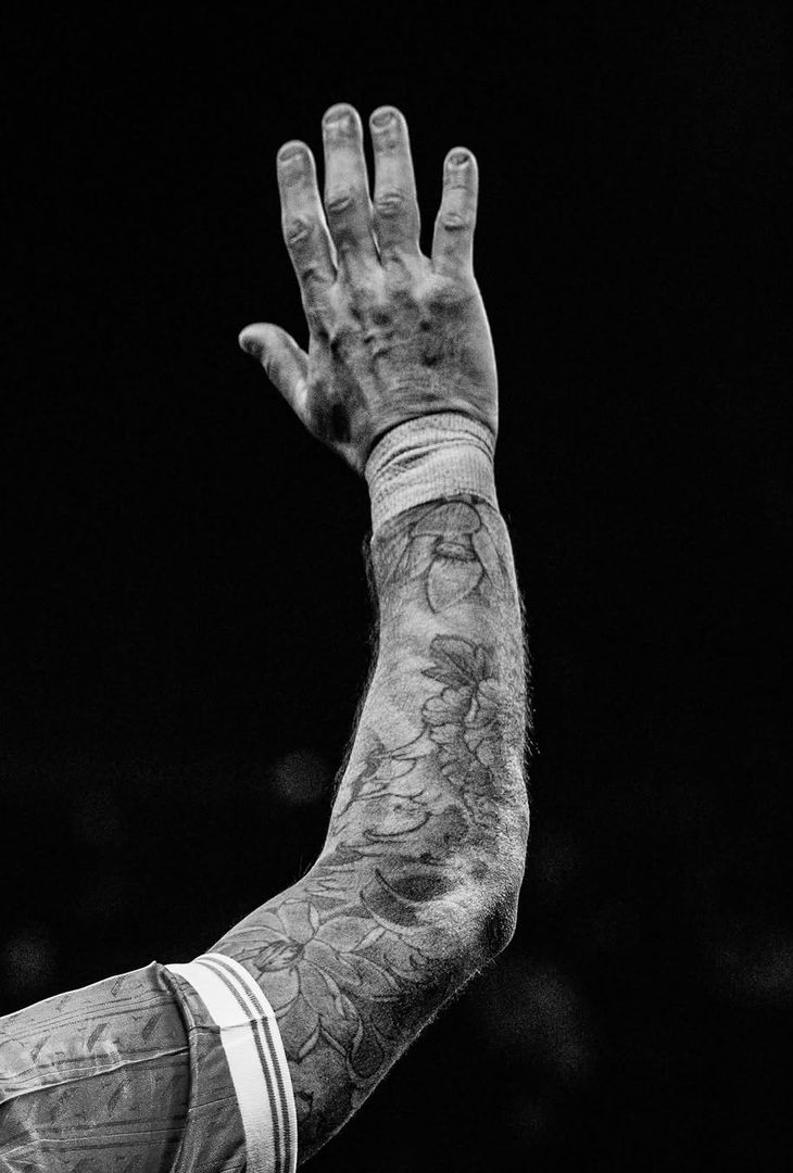 Il rammarico per i due gol subiti e la capacità di reagire mostrata soprattutto da Scott McTominay attraverso la doppietta personale: due facce della stessa medaglia che compongono il riassunto 'in bianco e nero' di Inter-Napoli realizzato dall'admin dell'account Instagram della compagine partenopea.