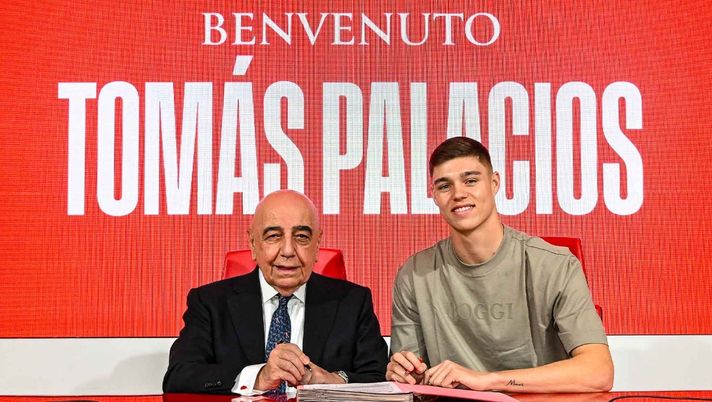 Il Monza ha il sostituto di Pablo Marì. Ufficiale l’arrivo di Palacios: la nota Il Monza ha il sostituto di Pablo Marì. Ufficiale l’arrivo di Palacios: la nota - immagine 1