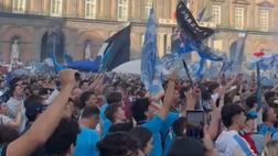 La spinta di piazza del Plebiscito! Tifosi in estasi in attesa del fischio d’inizio