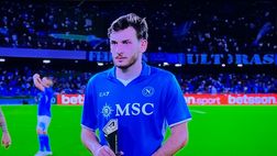 Kvara, che partita! Vince il premio MVP di Napoli-Bologna