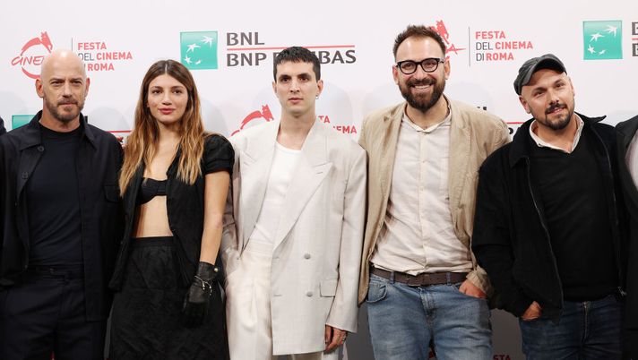 Suburra e lo sketch degli attori: “La fondazione della città? Quando è nata la Roma” - immagine 1