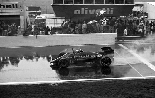 La macchina storica di Ayrton Senna, prima vittoria in Portogallo: lo Sporting Lisbona non dimentica…- immagine 4