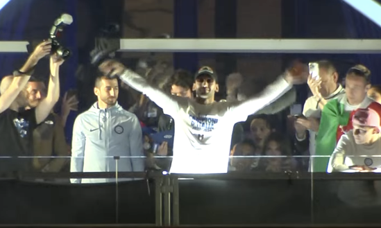 Scudetto, delirio Inter. Inzaghi: “Meritato”. Calhanoglu, Barella e Dimarco mattatori - immagine 4
