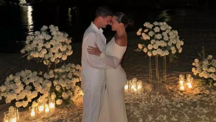 Pavard condivide con i suoi follower la sua proposta di matrimonio: “Ha detto sì” - immagine 1
