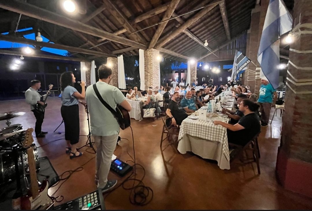 Festa di fine anno per il Napoli Fan Club Milano: presenti tre ospiti speciali! – LE FOTO - immagine 12