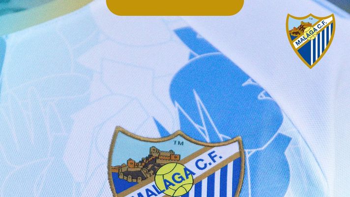 La nuova maglia home del Málaga - Foto da Sito ufficiale Málaga CF