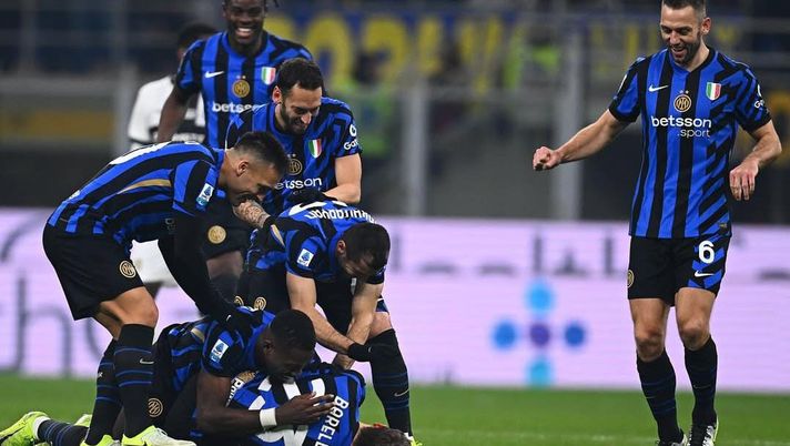 Troppa Inter per il Parma, tris nerazzurro a San Siro: Inzaghi torna a -1 dal Napoli - immagine 1