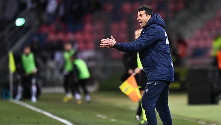 BOLOGNA, ITALY - JANUARY 27: Thiago Motta, head coach of Bologna FC reacts during the Serie A match between Bologna FC and Spezia Calcio at Stadio Renato Dall'Ara on January 27, 2023 in Bologna, Italy. (Photo by Alessandro Sabattini/Getty Images) Derby emiliano, Sassuolo per il riscatto: invasione bolognese al Mapei - immagine 1