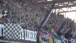Tifosi del Cesena, in 466 al Bentegodi