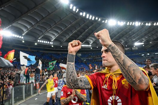 Gianluca Mancini (Foto di Fabio Rossi/AS Roma via Getty Images) Atalanta-Roma, la formazione combinata della sfida. E in panchina…- immagine 3