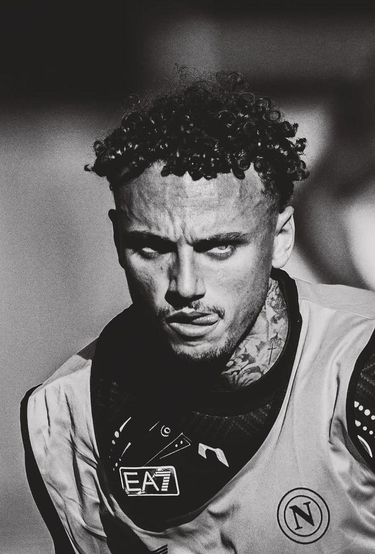 “Vedi Napoli e poi muori”, i primi giorni da azzurro di Noa Lang – LA FOTOGALLERY - immagine 2