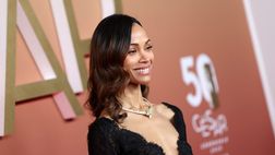 Roma-Bologna, quanti vip all’Olimpico: da Boniek a Zoe Saldana e Damiano David