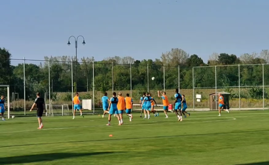 Levi (Puskas Akademia): “La Fiorentina è favorita. Tifo una squadra italiana”- immagine 2