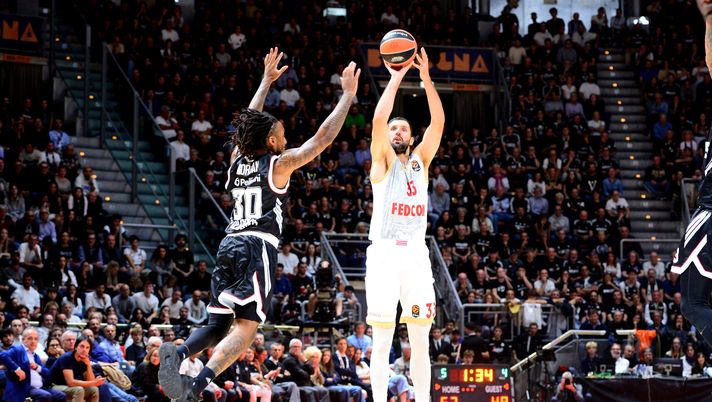 BOLOGNA, ITALY - OCTOBER 15: Nikola Mirotic, #33 of AS Monaco during the EuroLeague match between Virtus Bologna and AS Monaco at Virtus Arena on October 15, 2025 in Bologna, Italy. (Photo by Luca Sgamellotti/Euroleague Basketball via Getty Images) Monaco-Bologna live: streaming gratis e diretta TV del match di Eurolega - immagine 1
