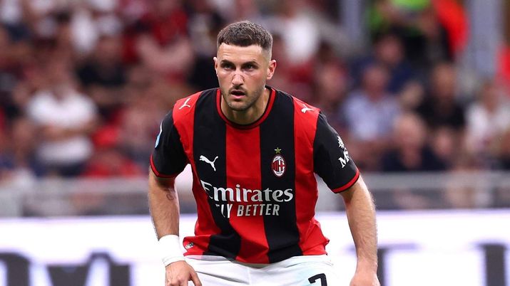 Santiago Gimenez (attaccante del Milan), potrebbe essere ceduto nel calciomercato | (Getty Images) Gimenez: 'Tifo il Milan da quando ero bambino. Non ho reso ancora come avrei voluto'