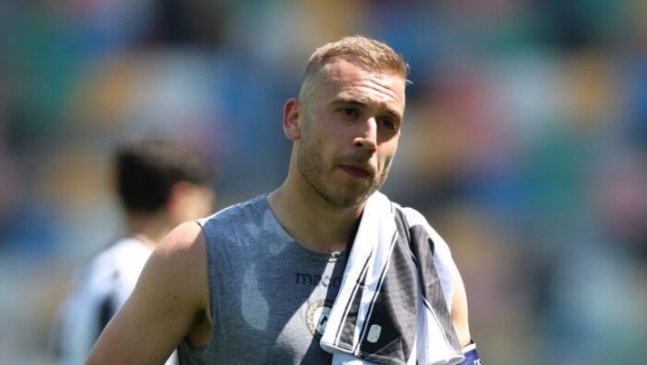 ULTIM’ORA – Doppio acquisto per il Verona: 6 milioni per Bowie! Preso anche Lovric ULTIM’ORA – Doppio acquisto per il Verona: 6 milioni per Bowie! Preso anche Lovric - immagine 1