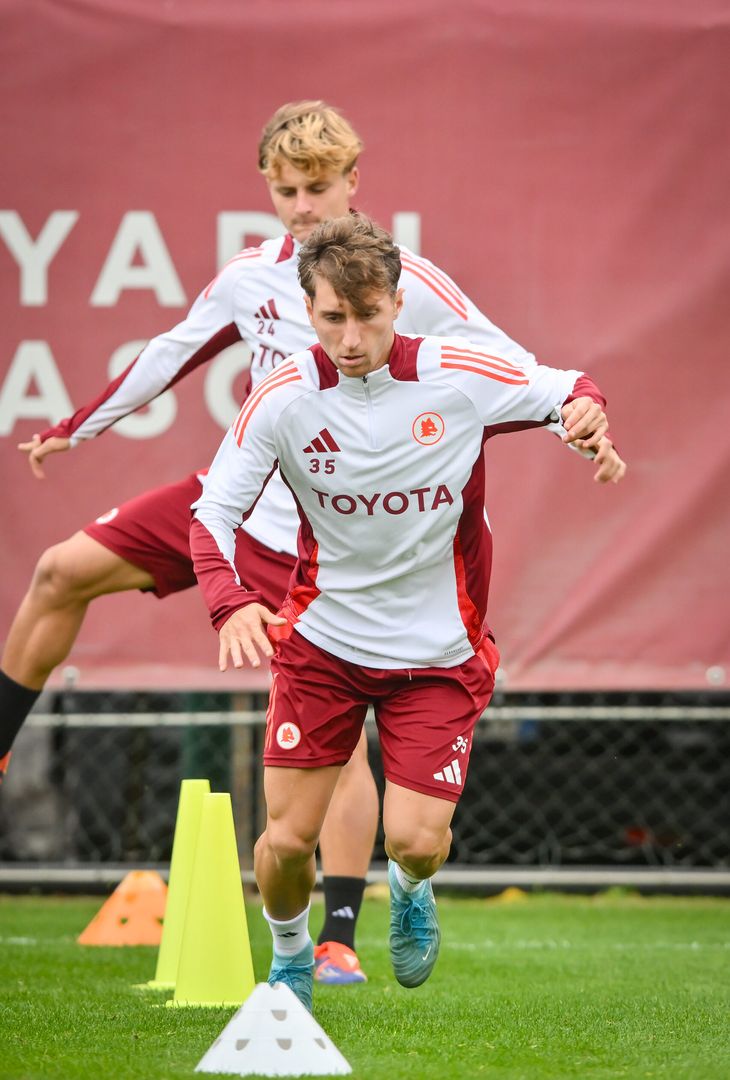 Trigoria, l’allenamento del mercoledì mattina – FOTO GALLERY - immagine 43