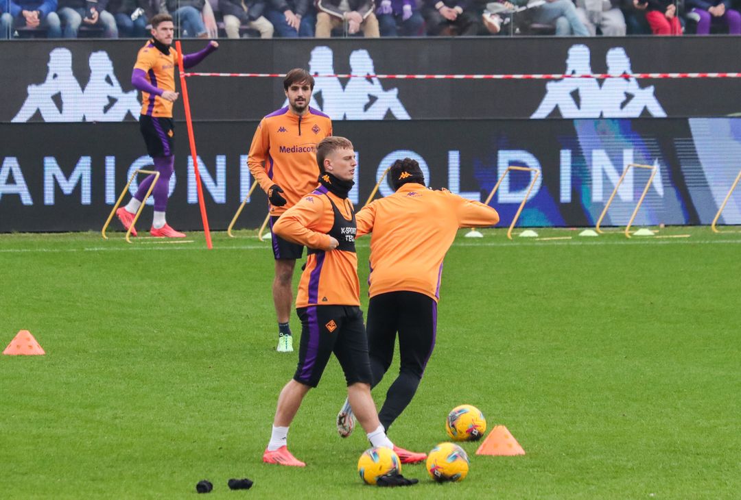 Gallery VN – Allenamento a porte aperte della Fiorentina, le immagini più belle - immagine 132