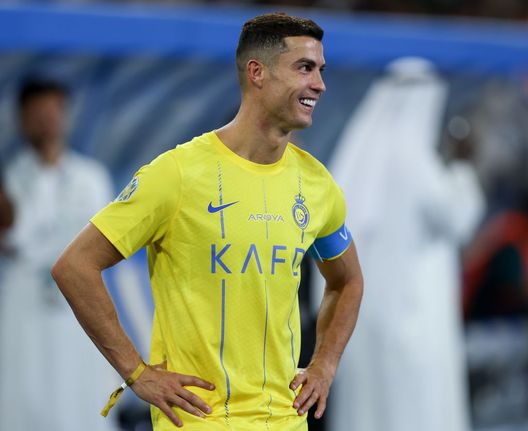 (Photo by Yasser Bakhsh/Getty Images) Manchester, i tifosi Red Devils non vogliono più ten Hag: e allora cantano “Viva Ronaldo”…- immagine 4