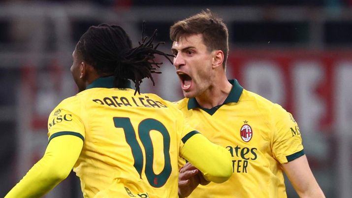 Matteo Gabbia Rafael Leao AC Milan