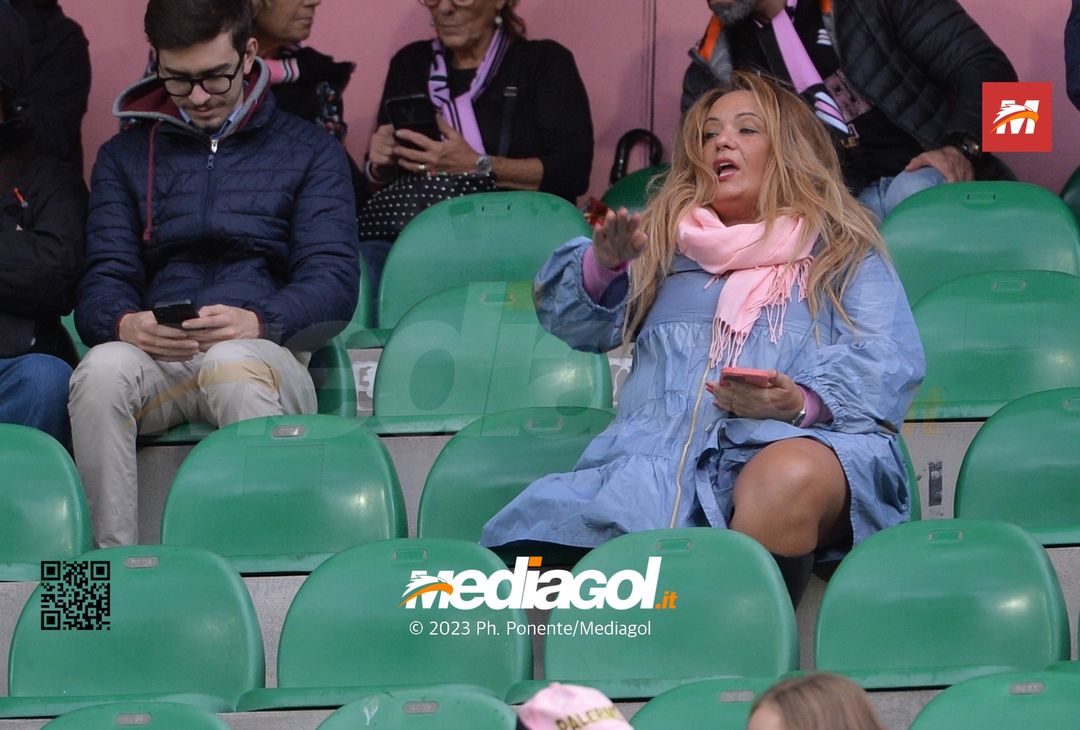 FOTOTIFO Palermo-Cittadella 0-1, gli scatti ai tifosi al “Renzo Barbera” (GALLERY) - immagine 25