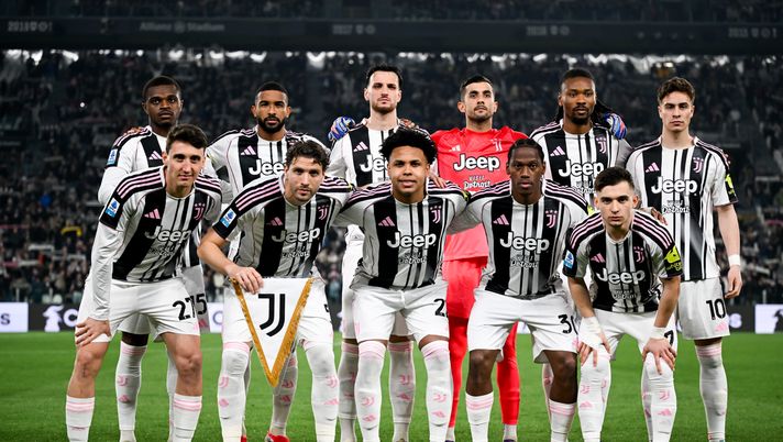 Duello di mercato tra Napoli e Roma per un giocatore della Juventus Roma Napoli Juventus